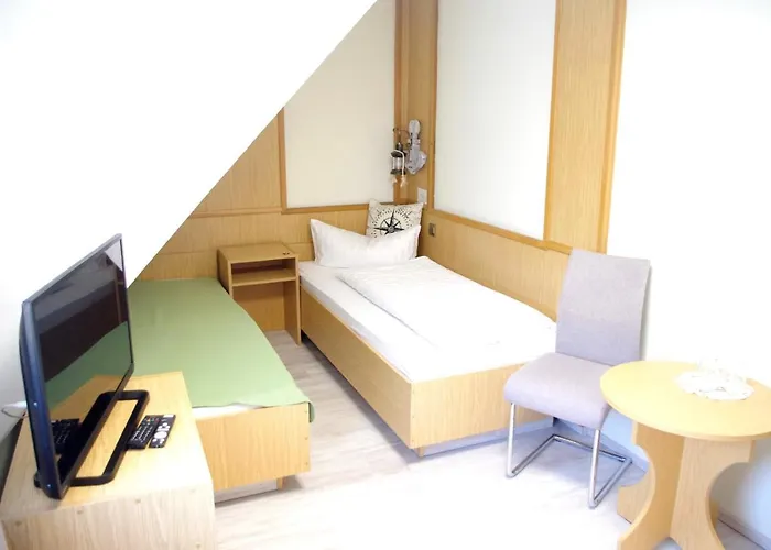 Zum Walfisch Hotel 2*